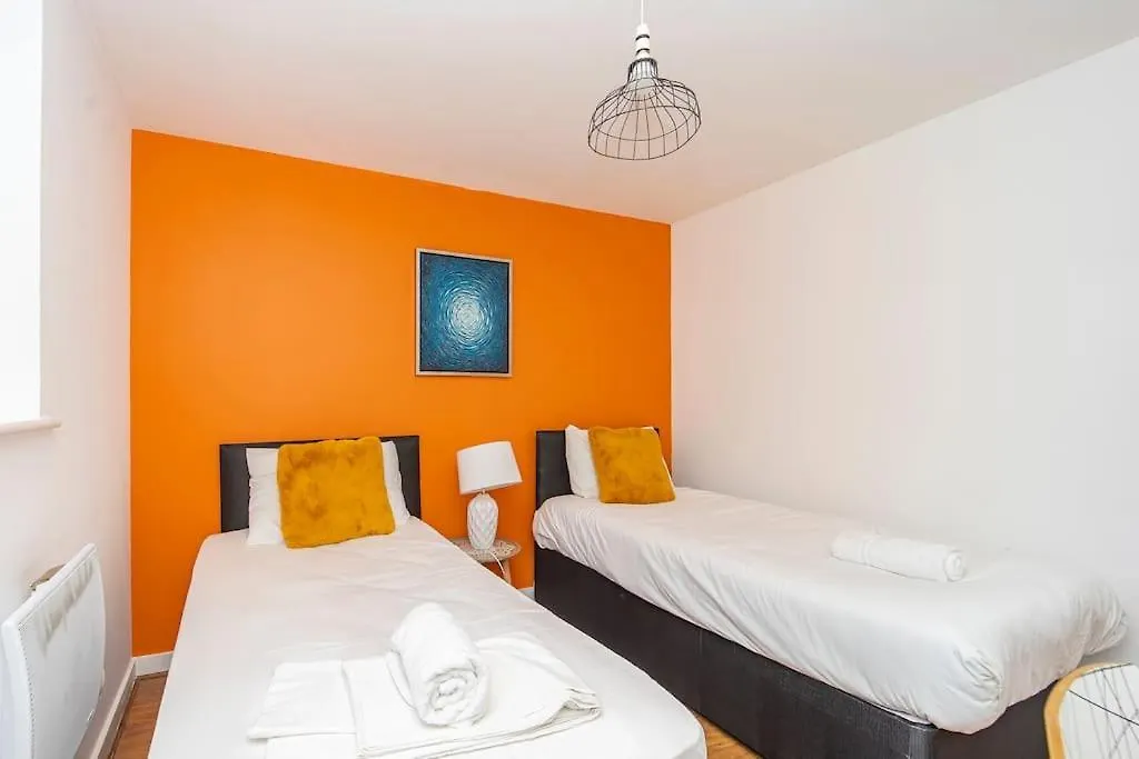 Flash Sale Brighton Train Station 3 Bedroom Flat Bn130Sha